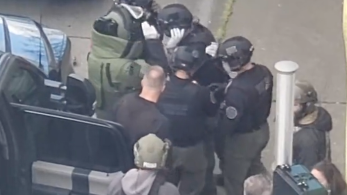 Bomb Squad Called To Seattle Apartment Building After Reports Of ...