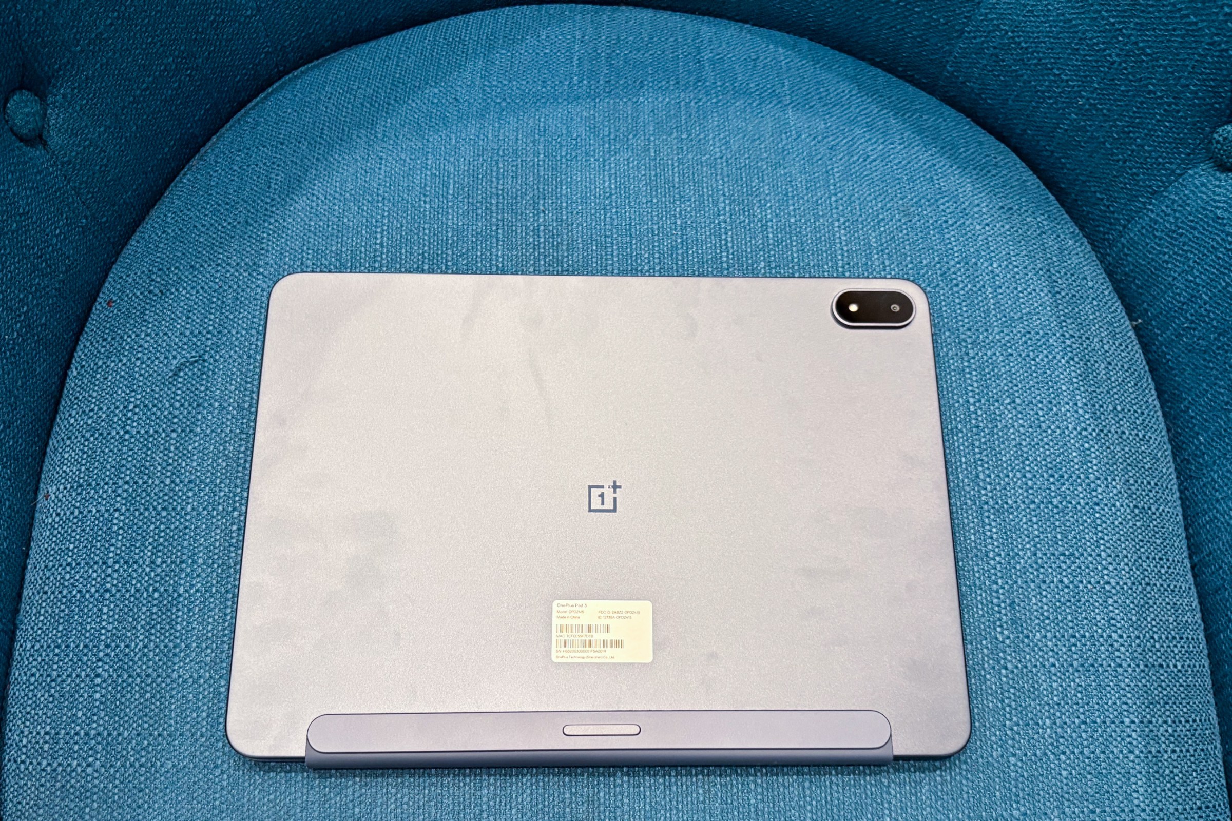 The back of the OnePlus Pad 3.